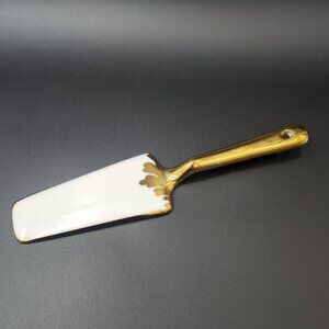 Ciroa Luxe White & Gold Porcelain Cake & Pie Server